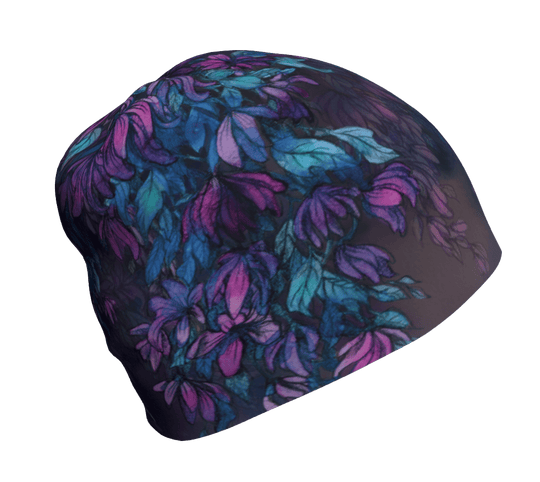 Une tuque Wisteria foncée avec un motif floral violet et turquoise à plat.